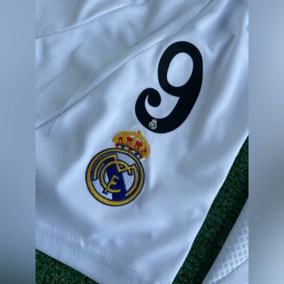 2024/25 Real Madrid kids soccer jersey youth Mbappe - Picture 9 of 10